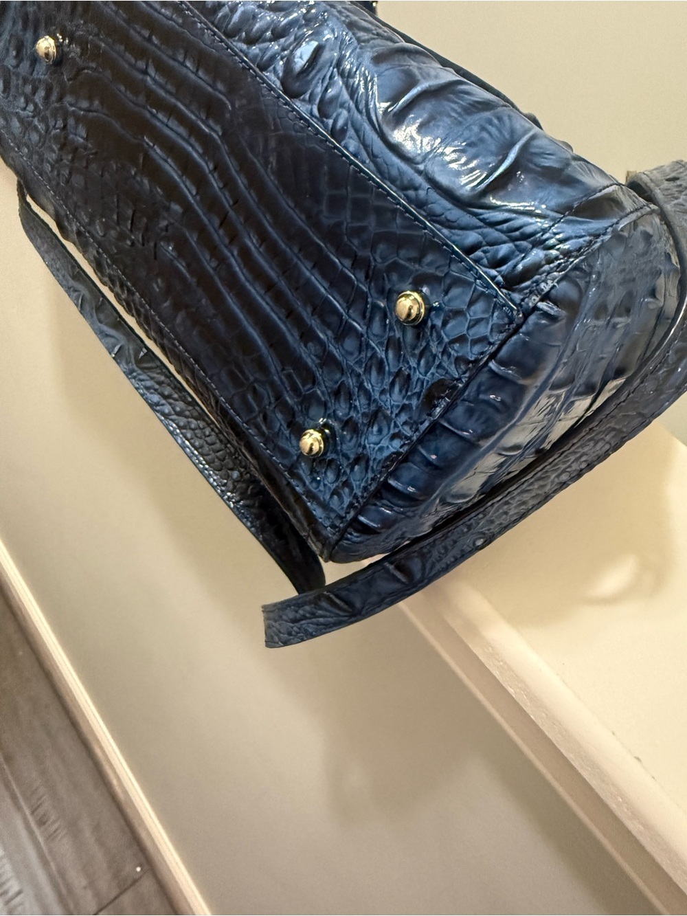 Brahmin Finley Deep Navy Croc-Embossed Tote with Matching Daisy pouch and wallet - Picture 5 of 15